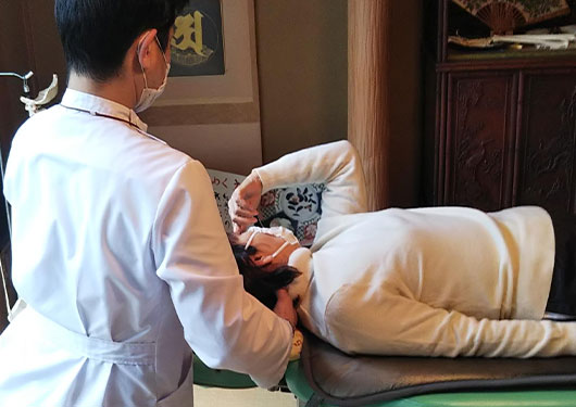 上部頸椎の調整